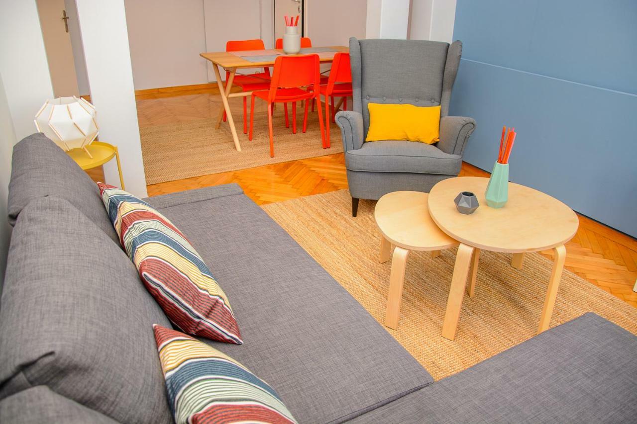 Fully Renovated And Relaxing Apartment Atenas Exterior foto