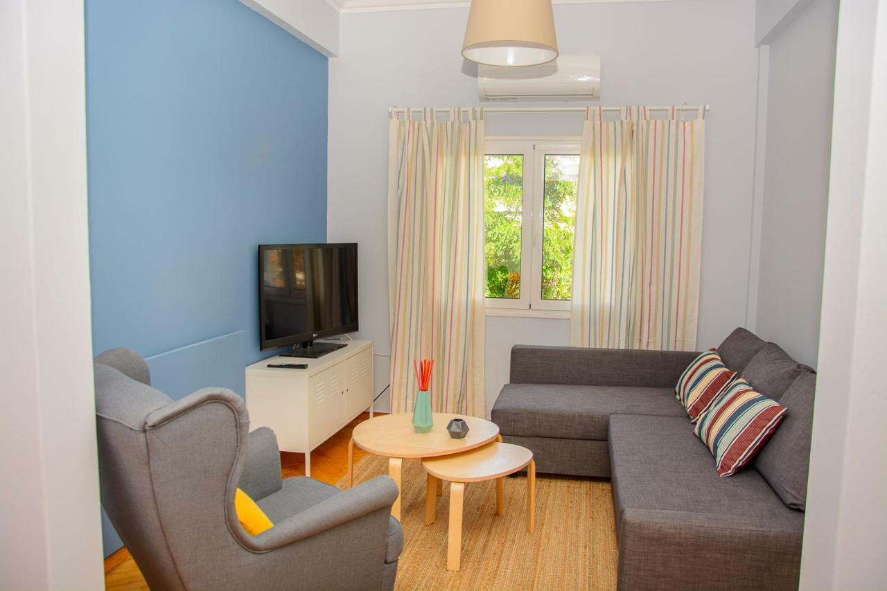 Fully Renovated And Relaxing Apartment Atenas Exterior foto
